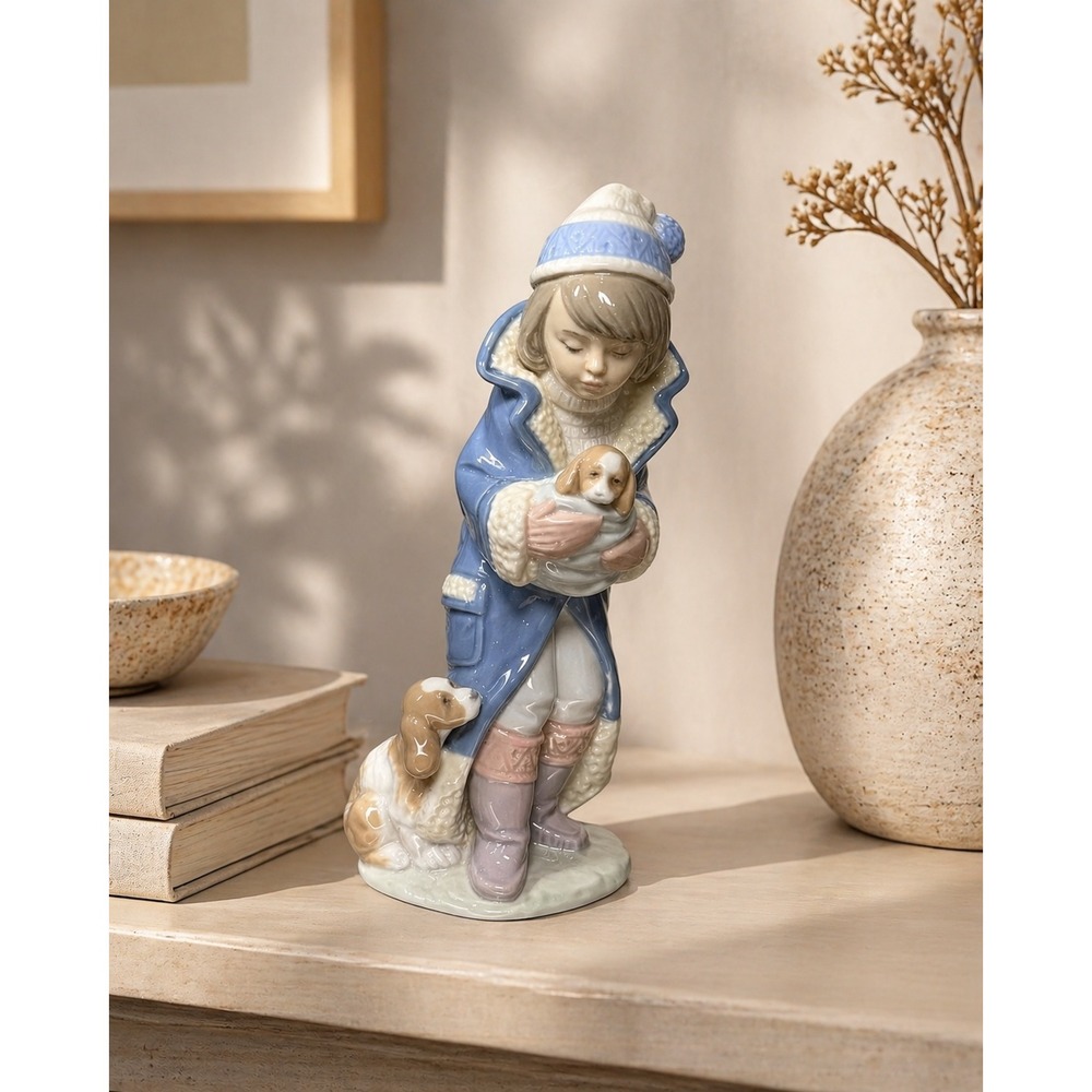 Lladro Friday's Child Boy‎ Puppies Figurine #6019 Retired 1993 Porcelain